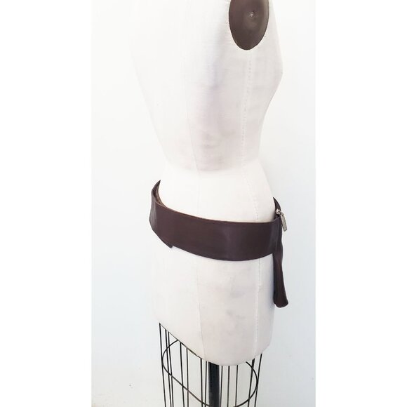 HOBO Mini Bag in Dark Brown - Picture 5 of 11